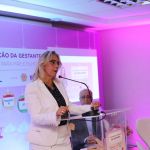 A presidente da SBIm, Isabella Ballalai, falou sobre as diferentes vacinas recomendadas às gestantes.